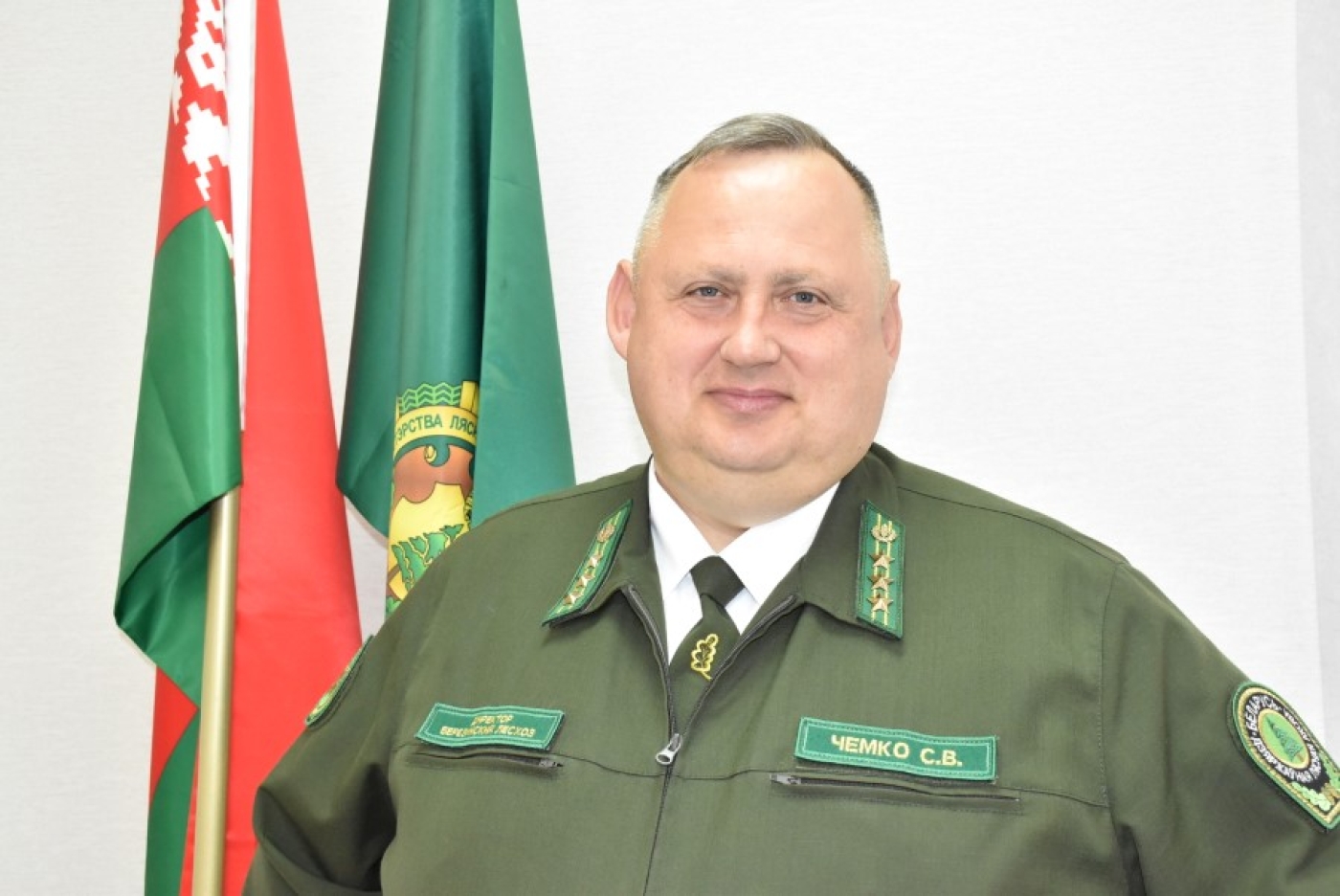 d250f7e336bcfe334e4539f52241b402 L